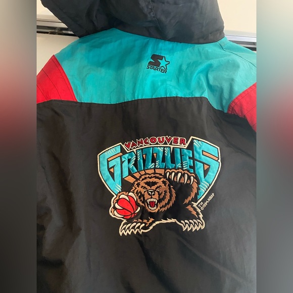 Vintage Vancouver Grizzlies Pullover Jacket - Picture 3 of 16
